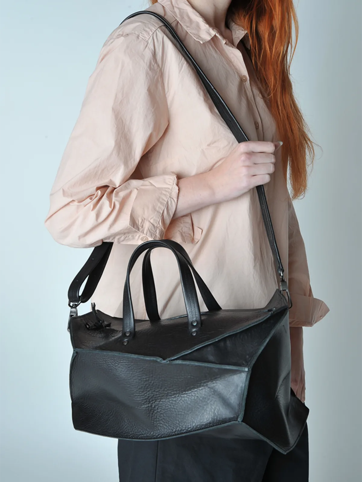 Black Collapse Eve Bag - Black