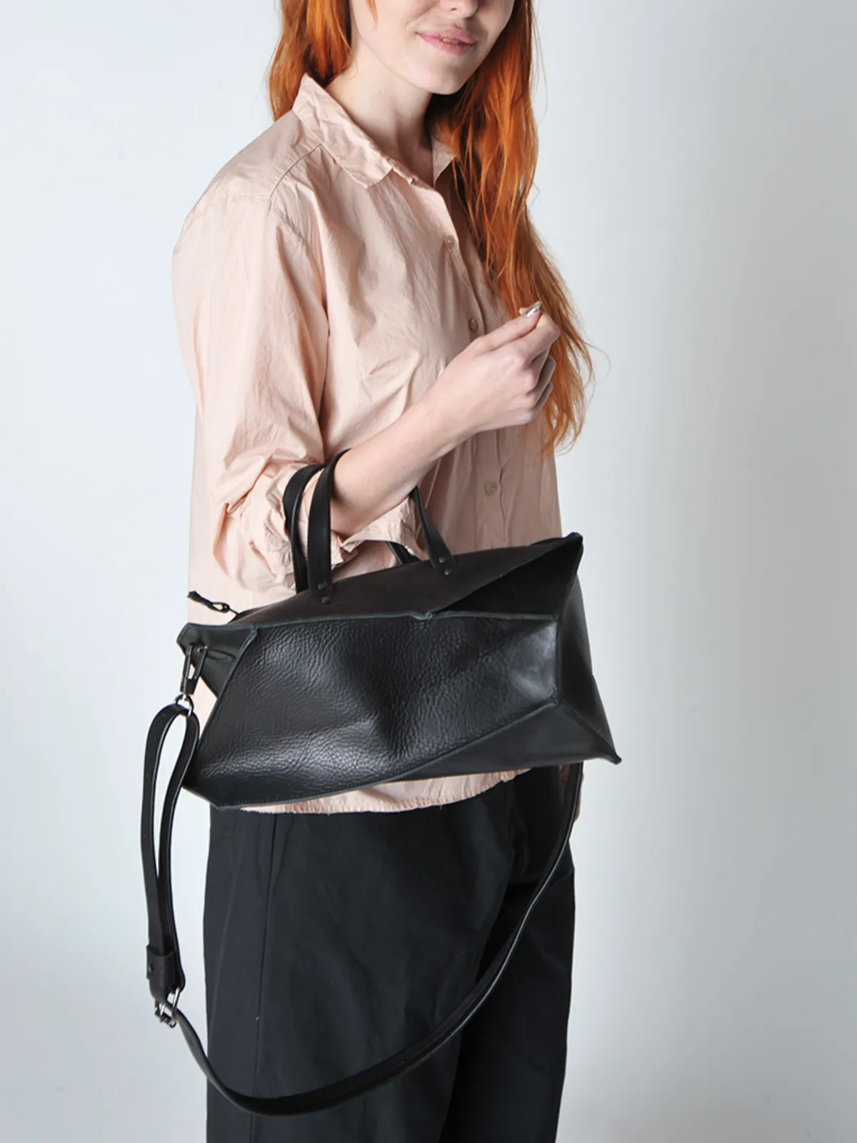 Black Collapse Eve Bag - Black