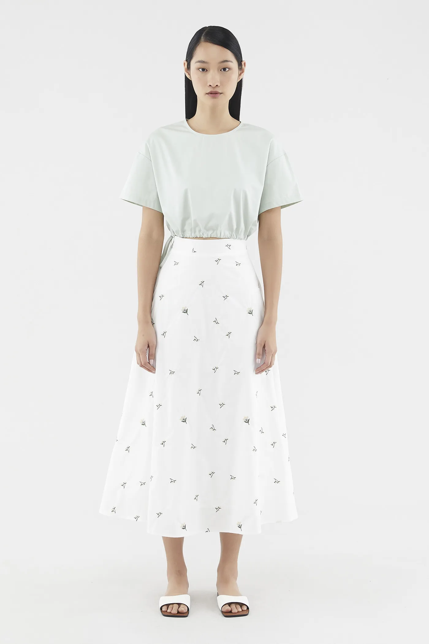 Elisya Broderie Midi Skirt 