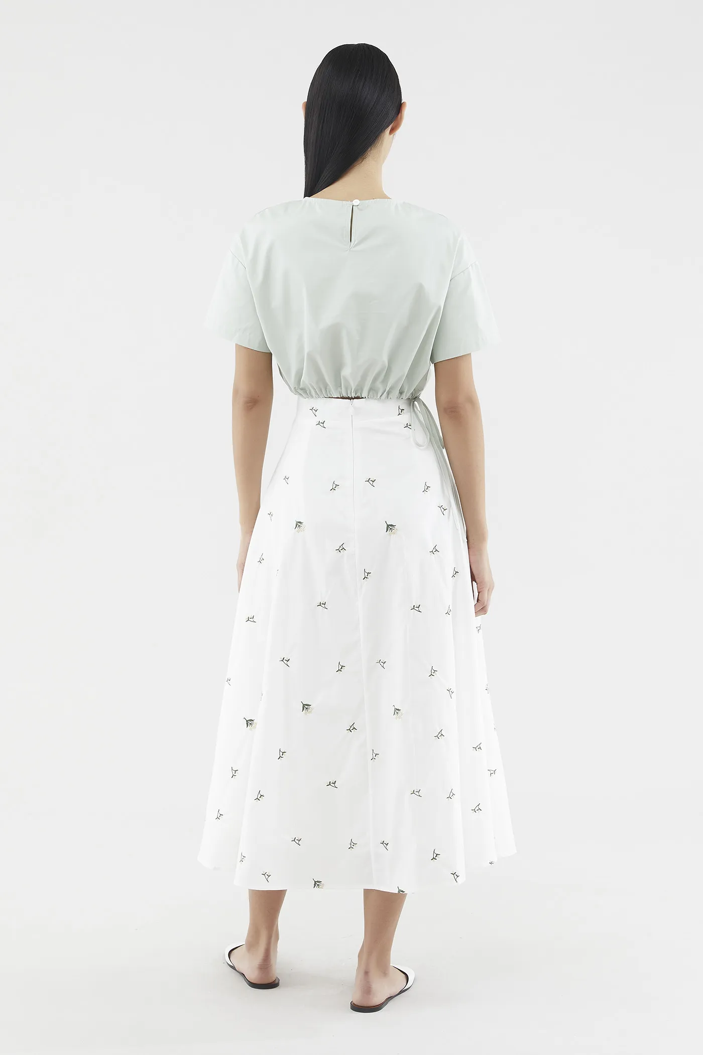 Elisya Broderie Midi Skirt 