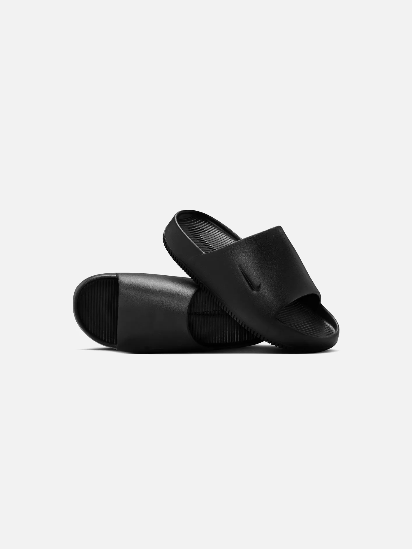 NIKE Calm Slide 