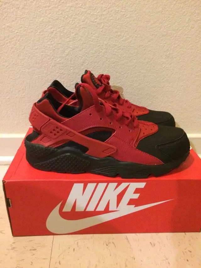 Nike Huarache "Bred"