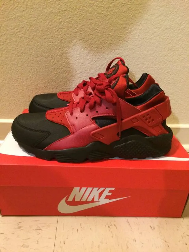 Nike Huarache "Bred"