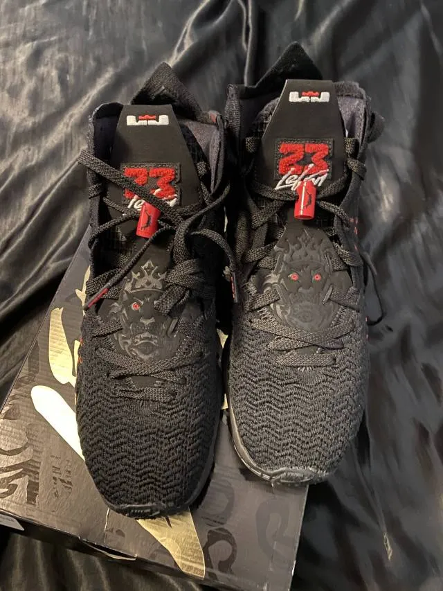 Nike LeBron 17 Infrared