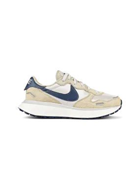 Nike     Nike Phoenix Waffle W  