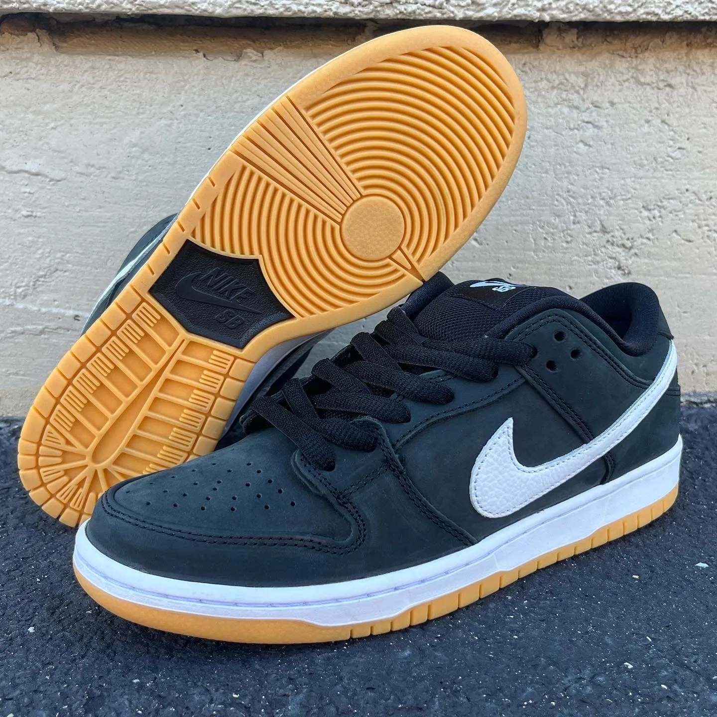 Nike SB Dunks Black