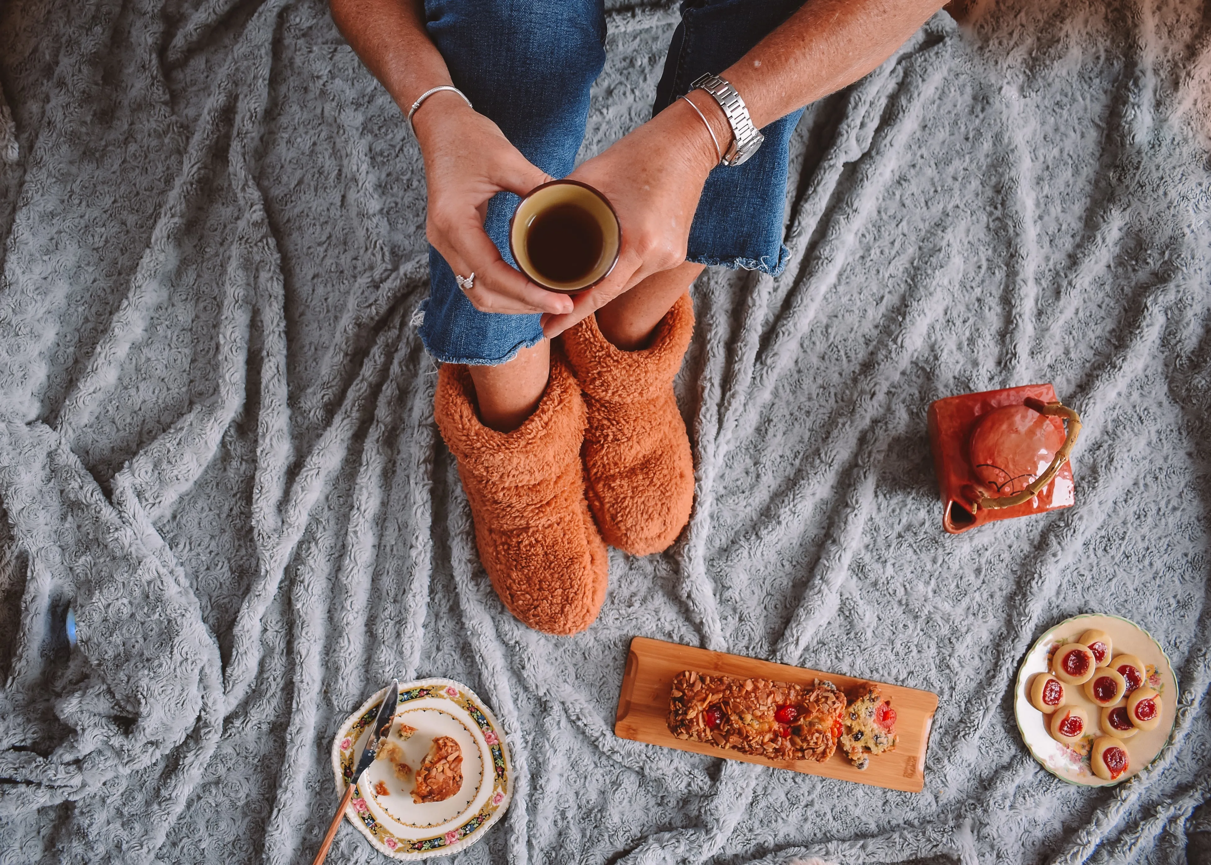 SLIPPER BOTTIES WITH LAVENDER