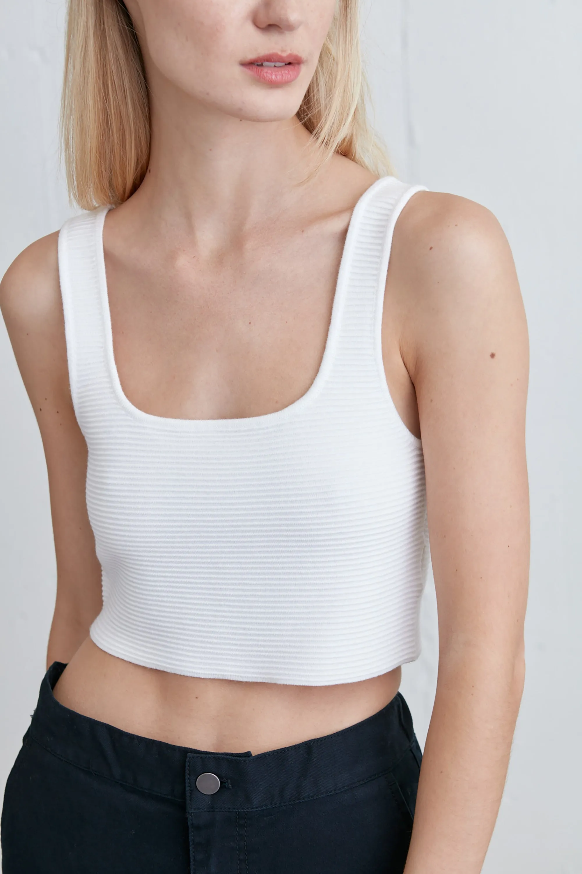 SQUARE NECK KNIT TANK